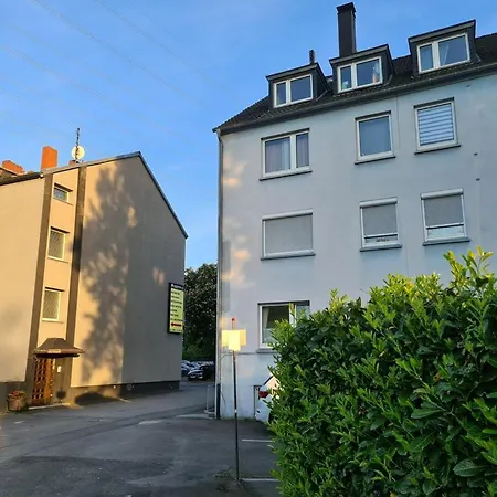 Hostal Schlafgelegenheit *